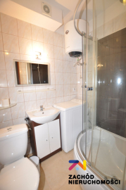 Kawalerka w centrum Sulechowa- balkon - piwnica